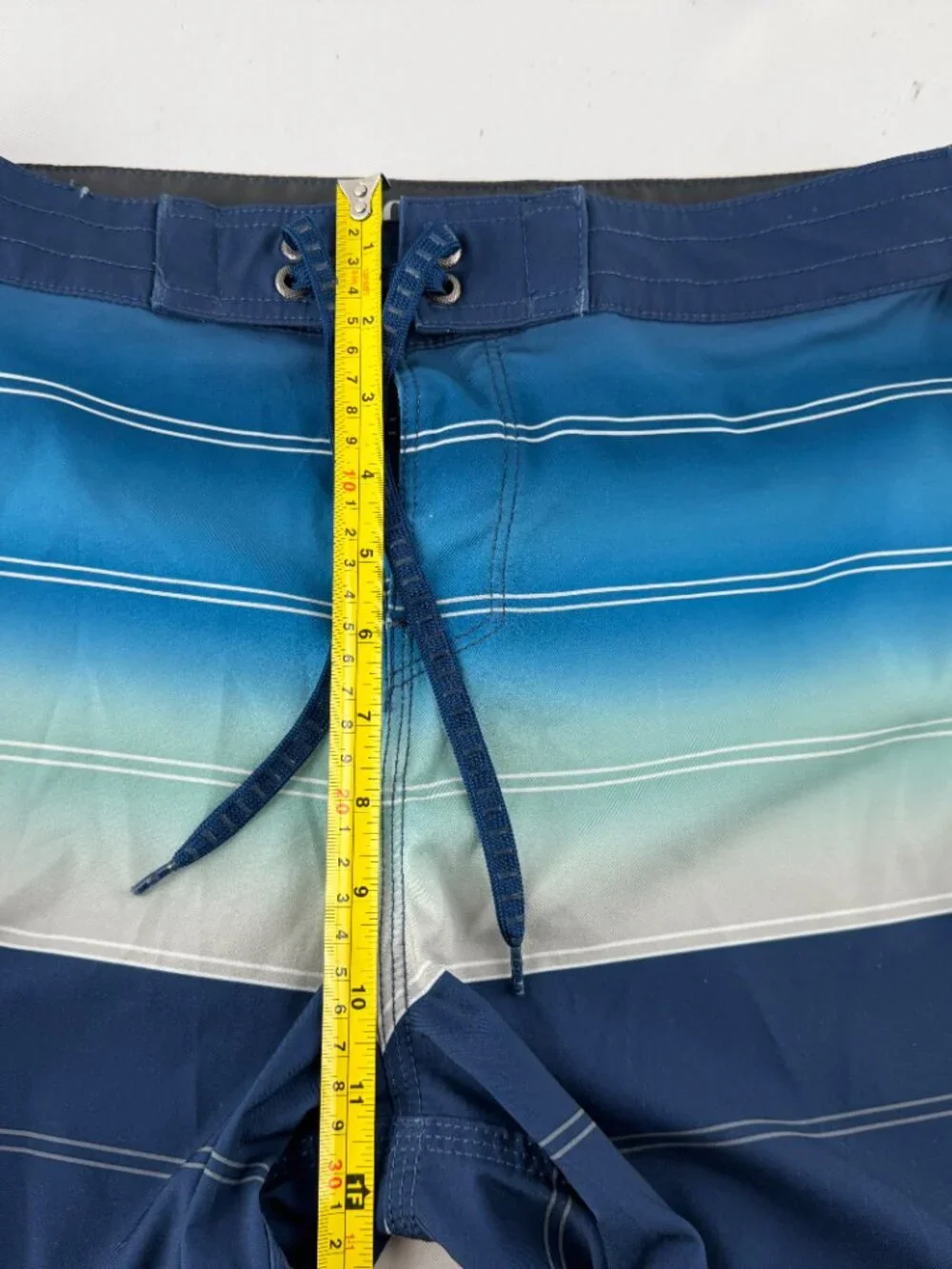 Goodfellow & Co Blue Ombre Striped Board Shorts Mens Size 30 Swim Trunks